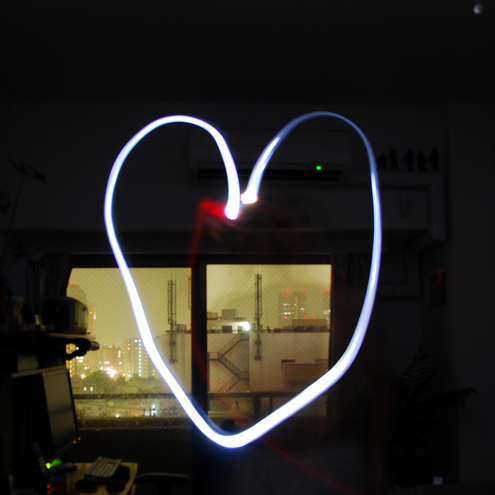 light painting -heart- 495x495 Nikon D80